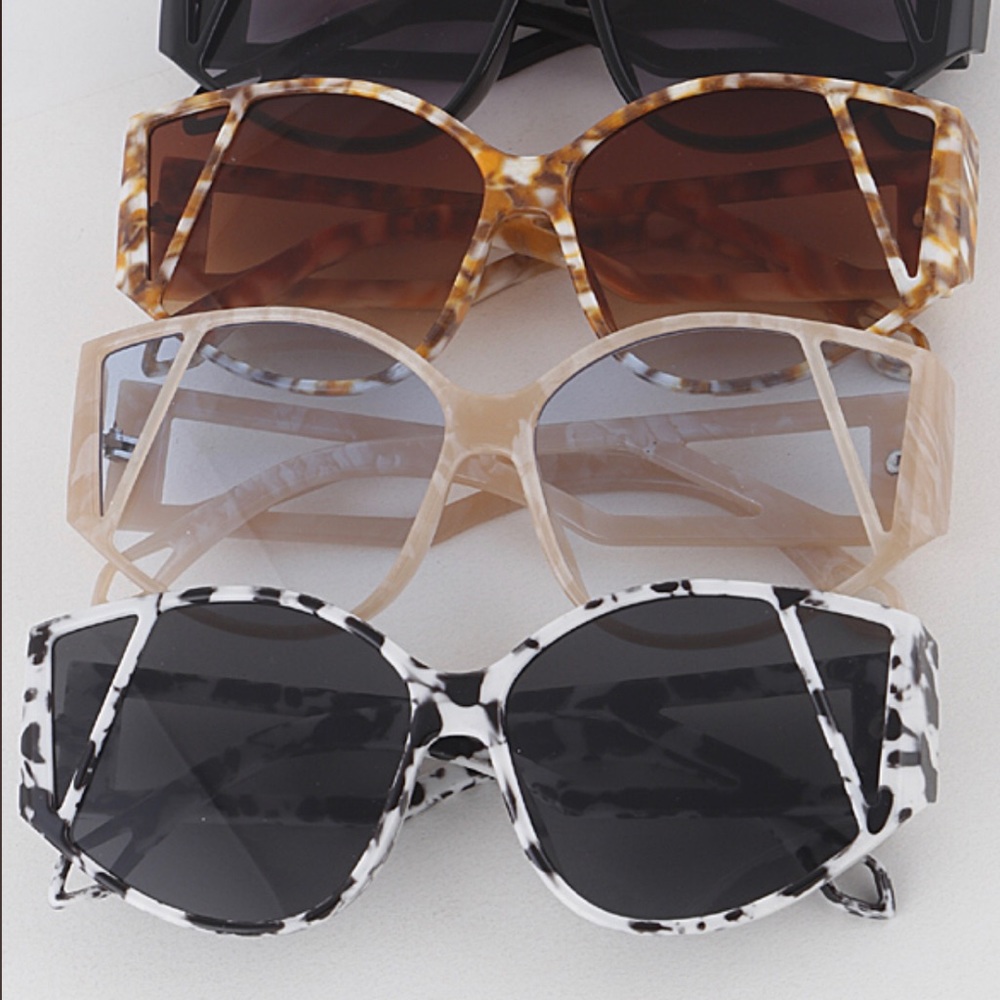 FASHION SUNGLASSES